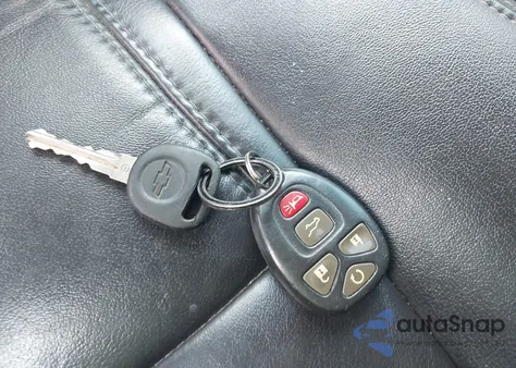 2013 Chevrolet Traverse 2Lt z USA, uszkodzony, nr VIN 1GNKRJKD0DJ157085